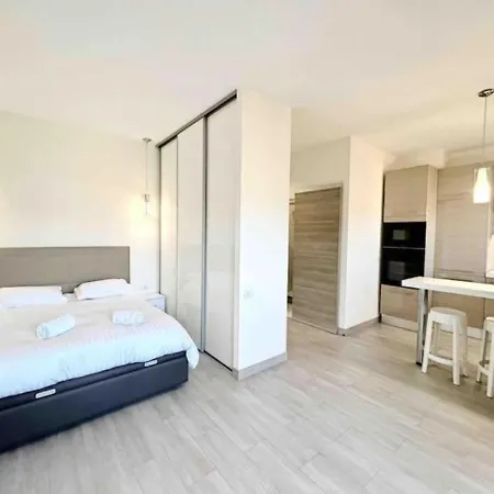 Il Gioiello : Apt 2 Pers, Clim, Piscine, Parking Antibes Exterior foto