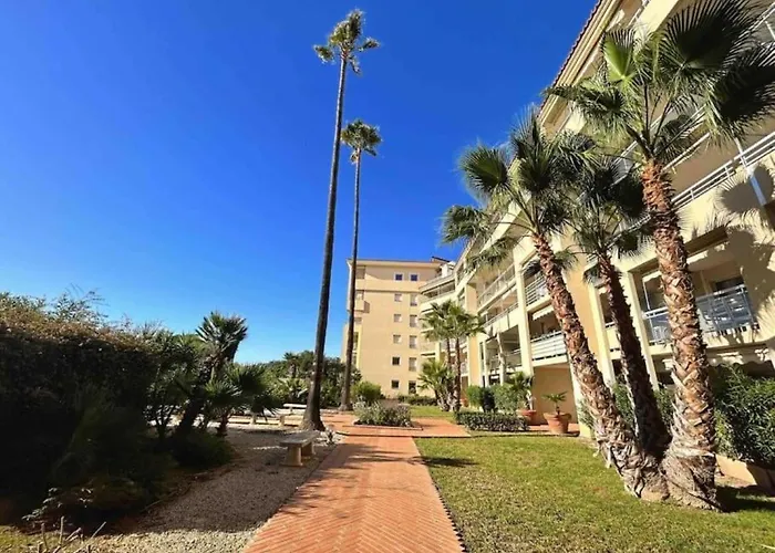 Il Gioiello : Apt 2 Pers, Clim, Piscine, Parking